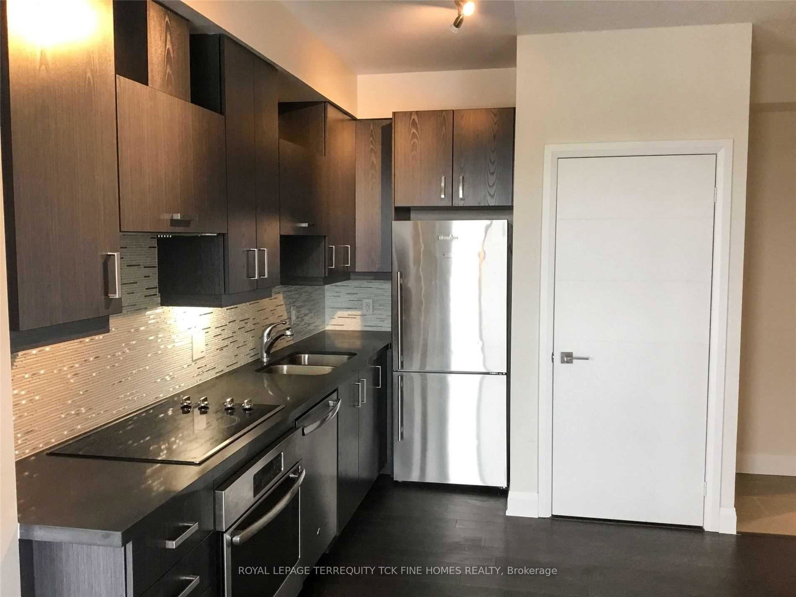 28-uptown-drive-markham-ontario-n13501406