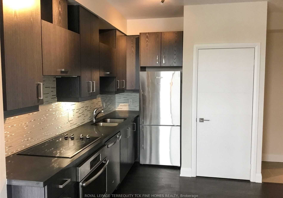 28-uptown-drive-markham-ontario-n13501406