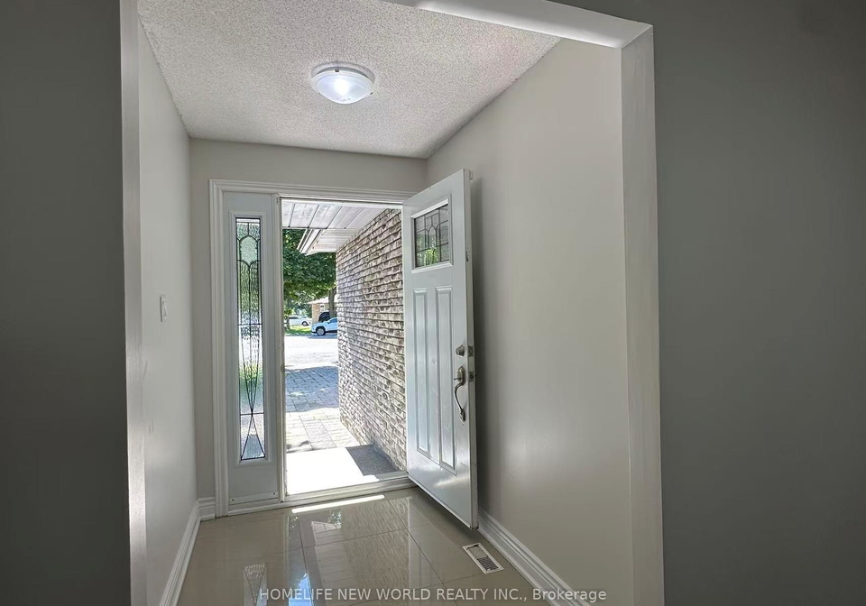 10-epping-court-markham-ontario-n13502066