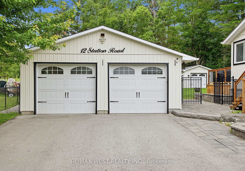 12-station-road-georgina-ontario-n13502102