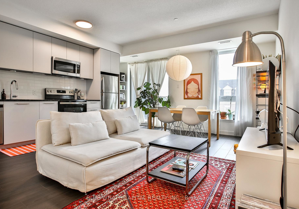 101-cathedral-high-street-markham-ontario-n13502756