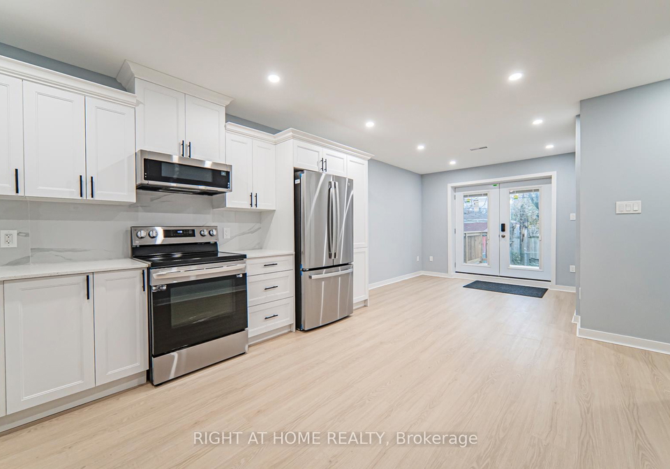 250-beechy-drive-richmond-hill-ontario-n13503192