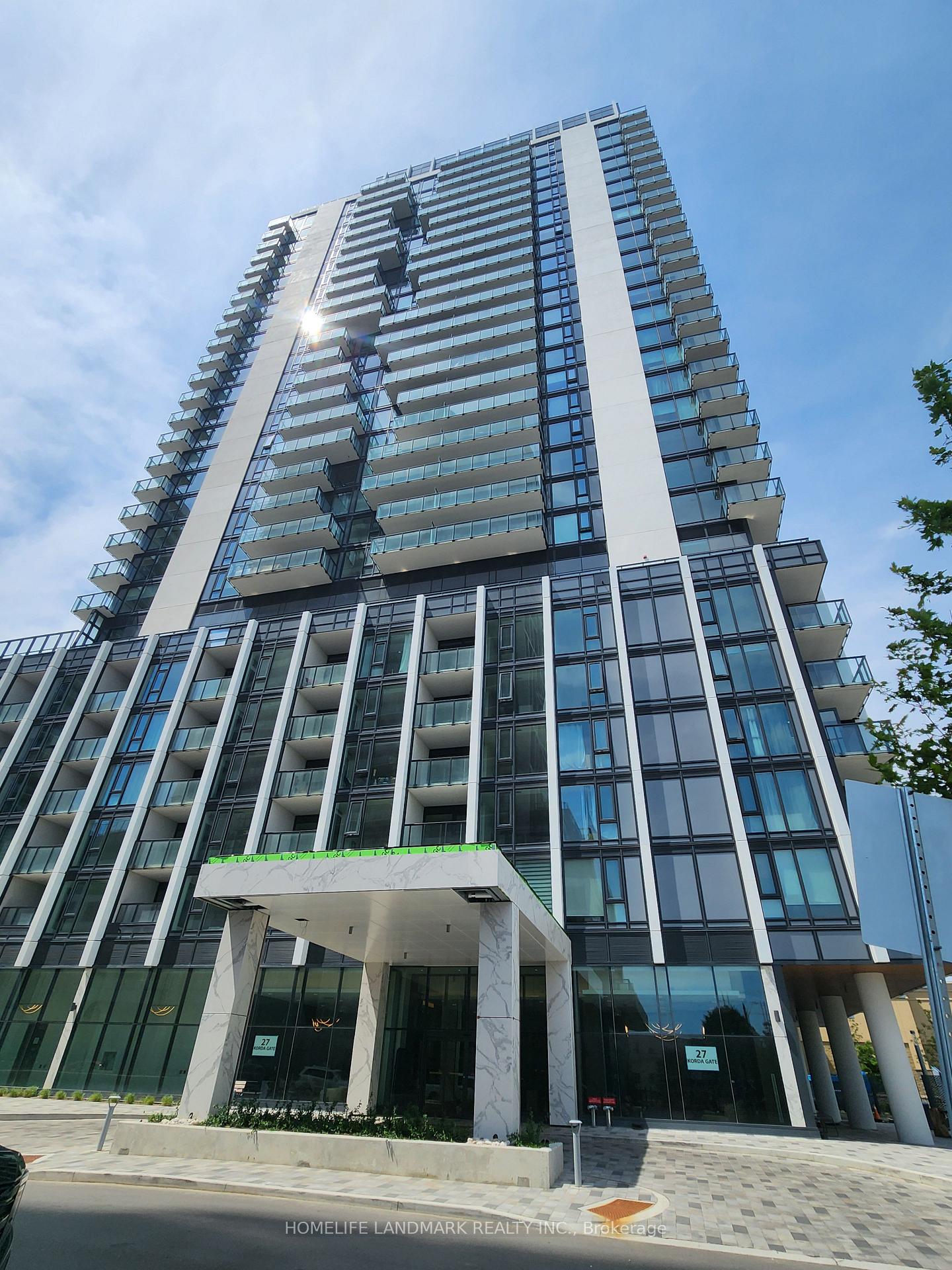 27-korda-gate-vaughan-ontario-n13503486
