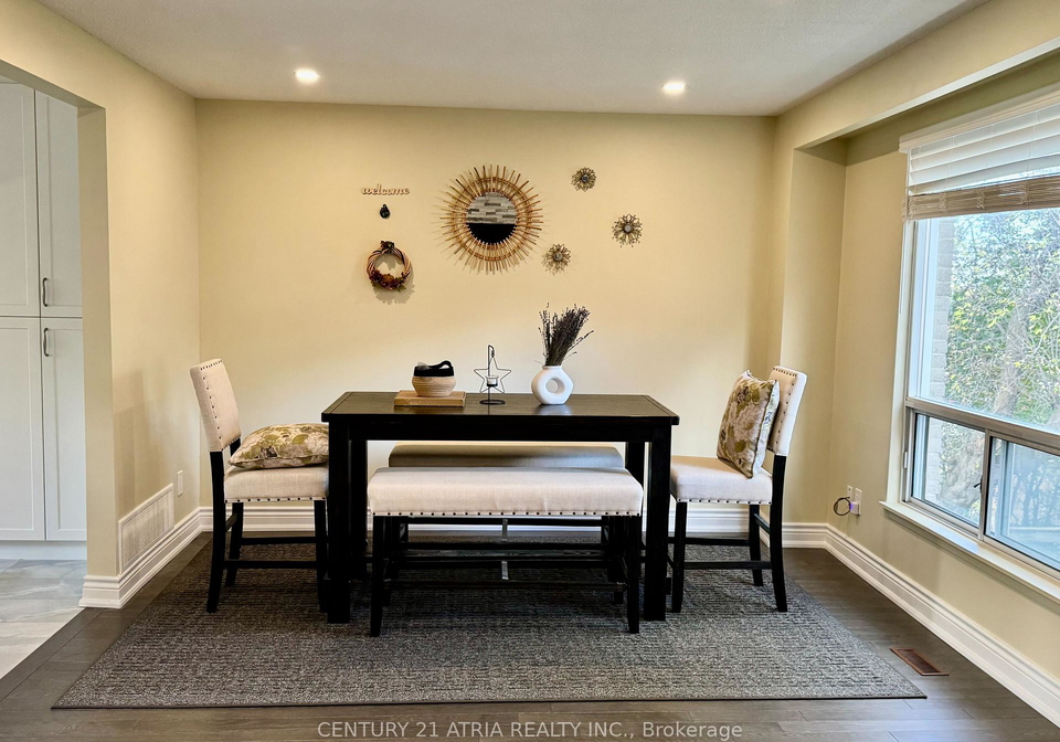 38-henderson-drive-aurora-ontario-n13503870