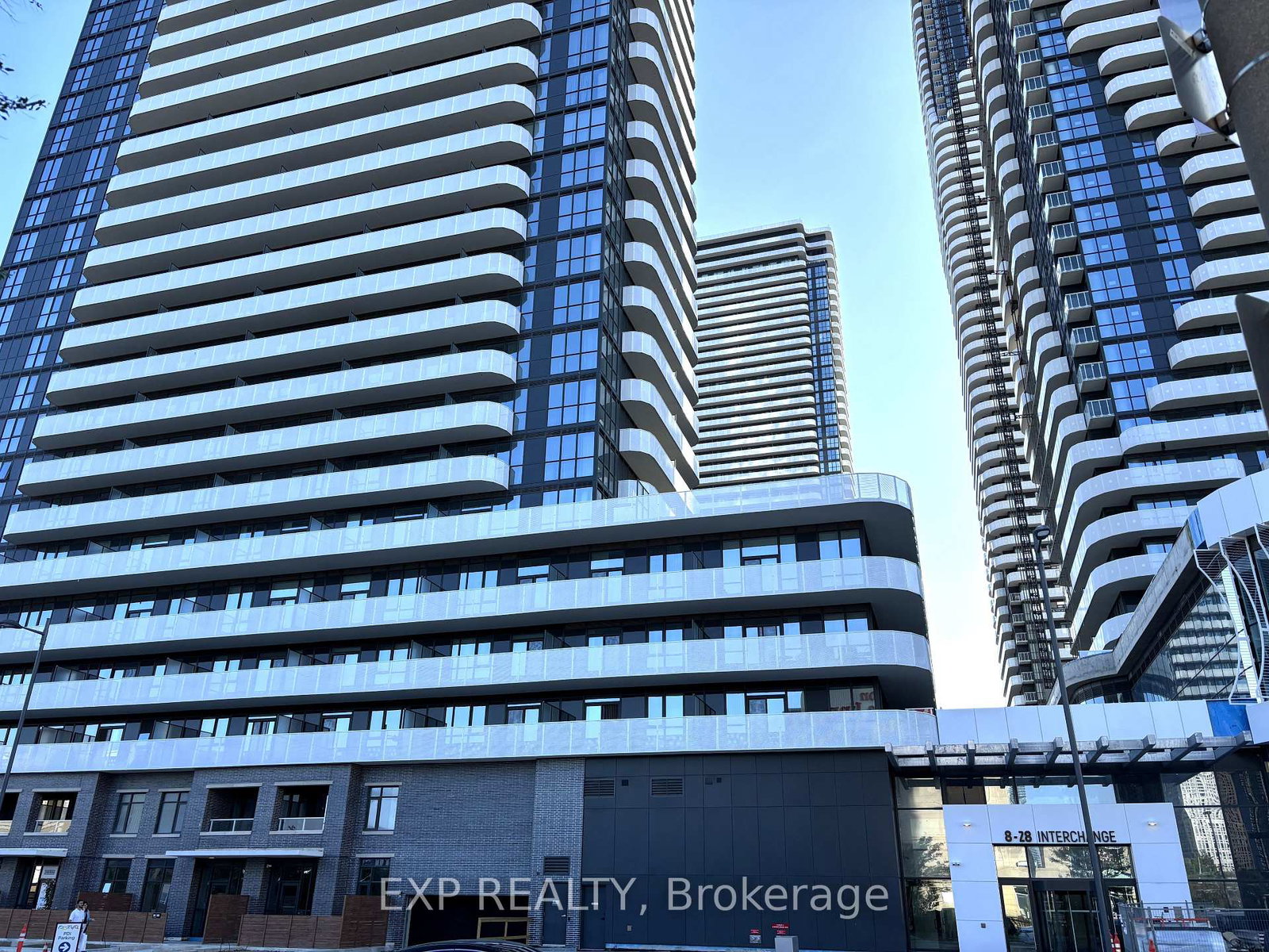 28-interchange-way-vaughan-ontario-n13504128