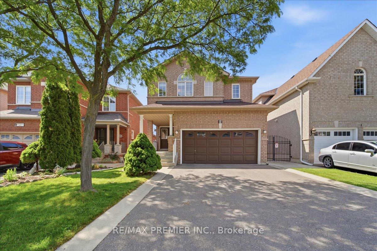 5-laura-sabrina-drive-vaughan-ontario-n13504872