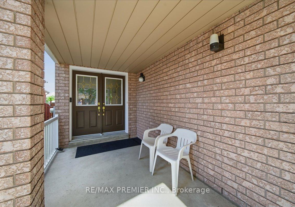 5-laura-sabrina-drive-vaughan-ontario-n13504872
