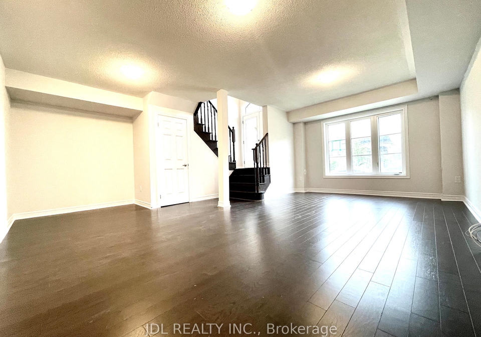 95-grand-trunk-avenue-vaughan-ontario-n13504876