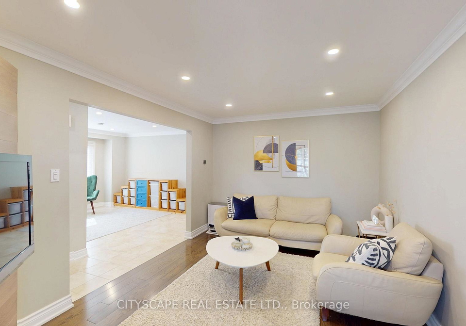 17-badessa-circle-vaughan-ontario-n13505396