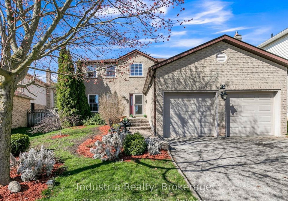 92-grant-blight-crescent-newmarket-ontario-n13505534