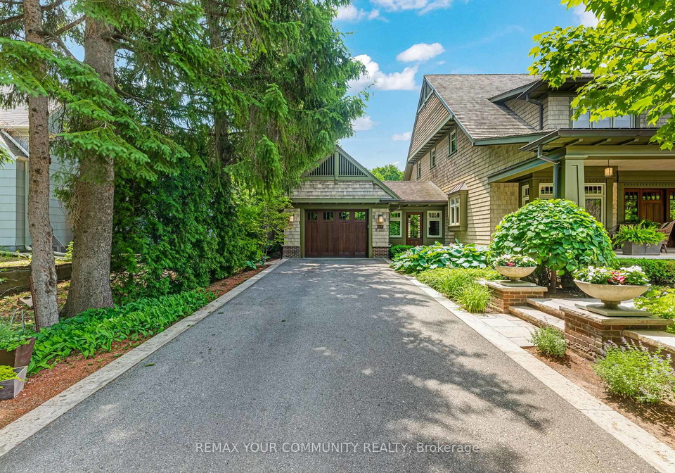 84-centre-street-w-richmond-hill-ontario-n13505932