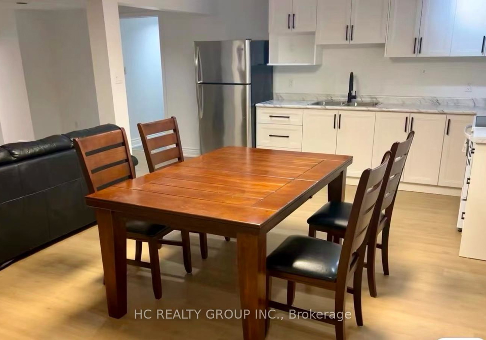66-senator-reesors-drive-markham-ontario-n13506344
