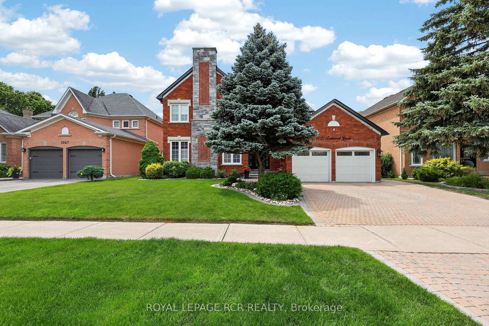 1071-lockwood-circle-newmarket-ontario-n13506910