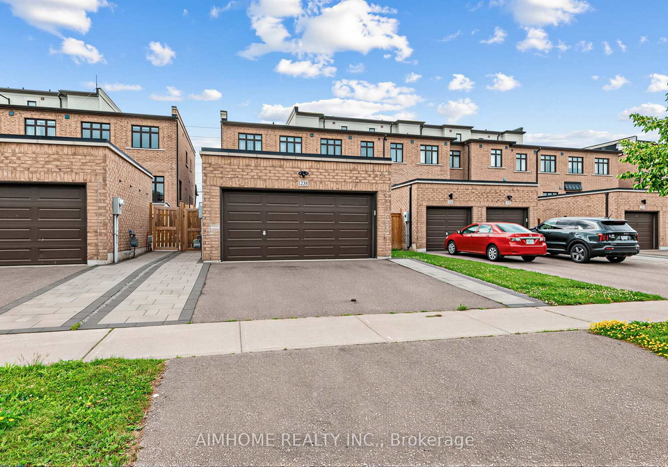 1238-wellington-street-aurora-ontario-n13507940