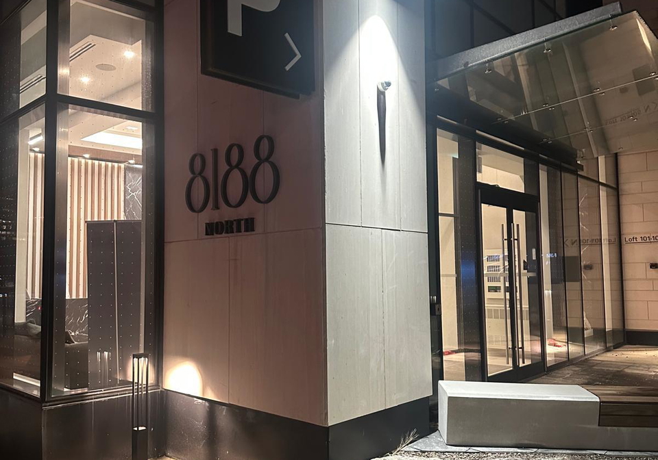 8188-yonge-street-e-vaughan-ontario-n13509778