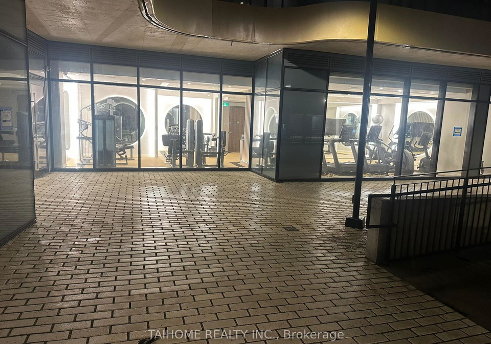 8188-yonge-street-e-vaughan-ontario-n13509778
