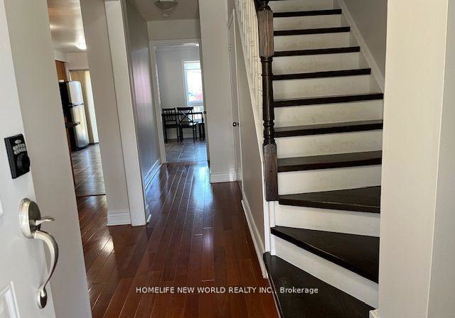 52-harness-circle-markham-ontario-n13509796