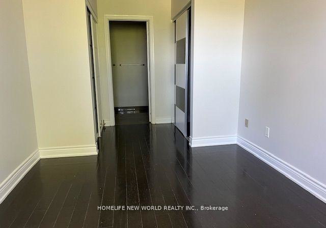 52-harness-circle-markham-ontario-n13509796