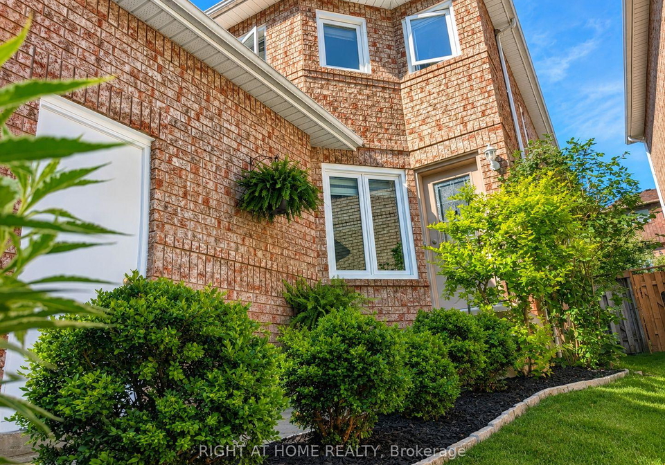 267-pinnacle-trail-aurora-ontario-n13511284