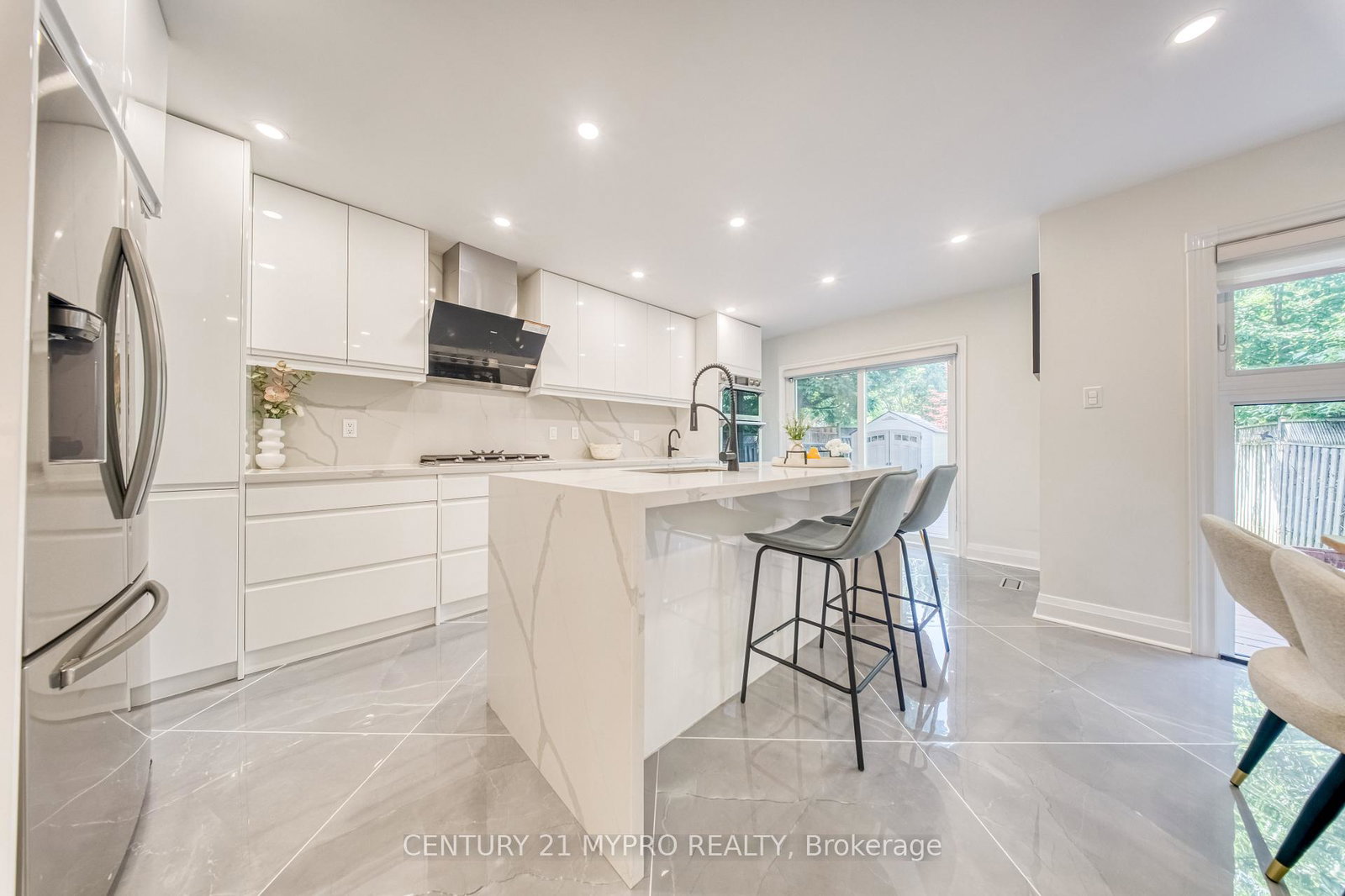 67-mugford-road-aurora-ontario-n13511568