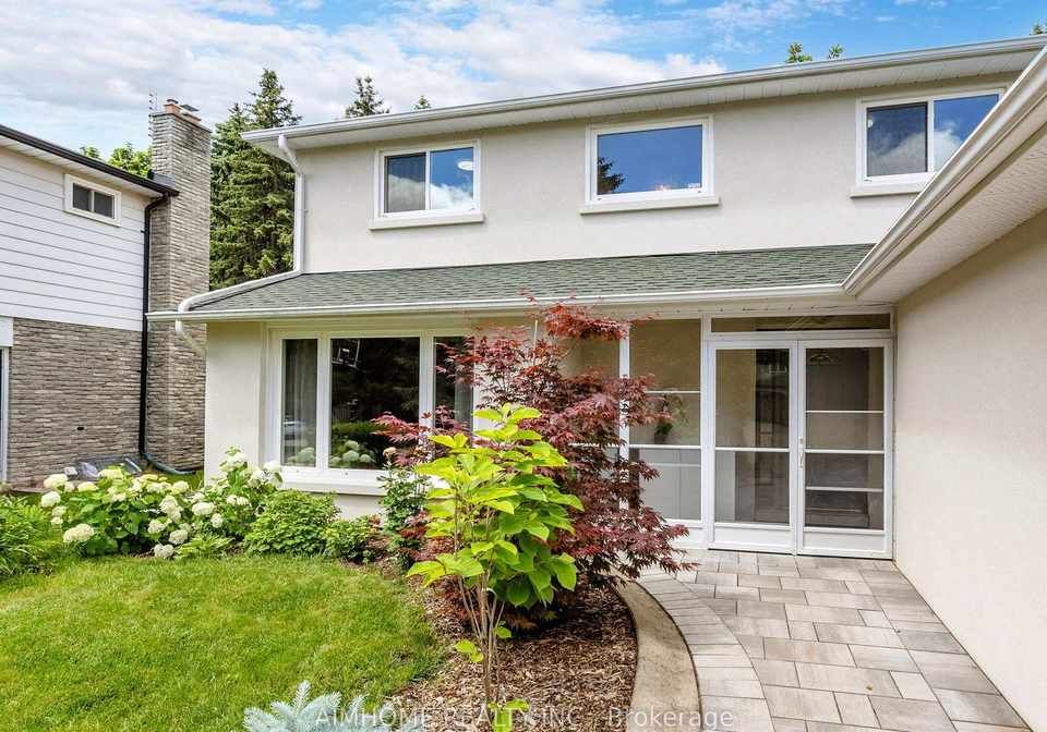 36-liebeck-crescent-markham-ontario-n13511584