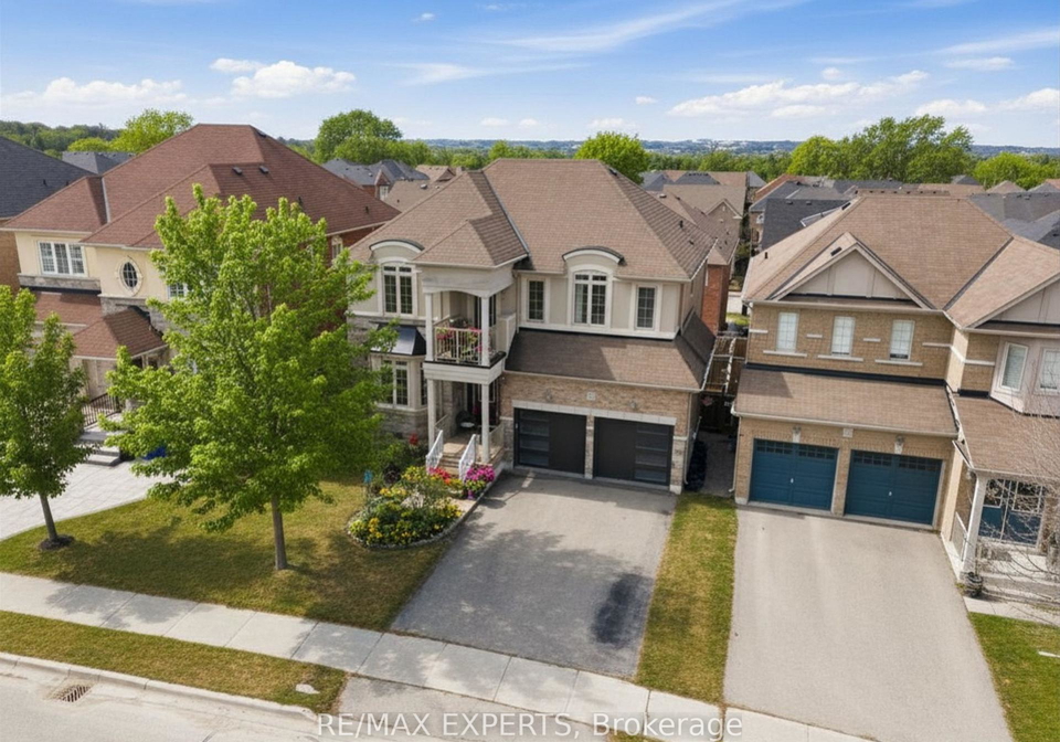 847-memorial-circle-newmarket-ontario-n13512658