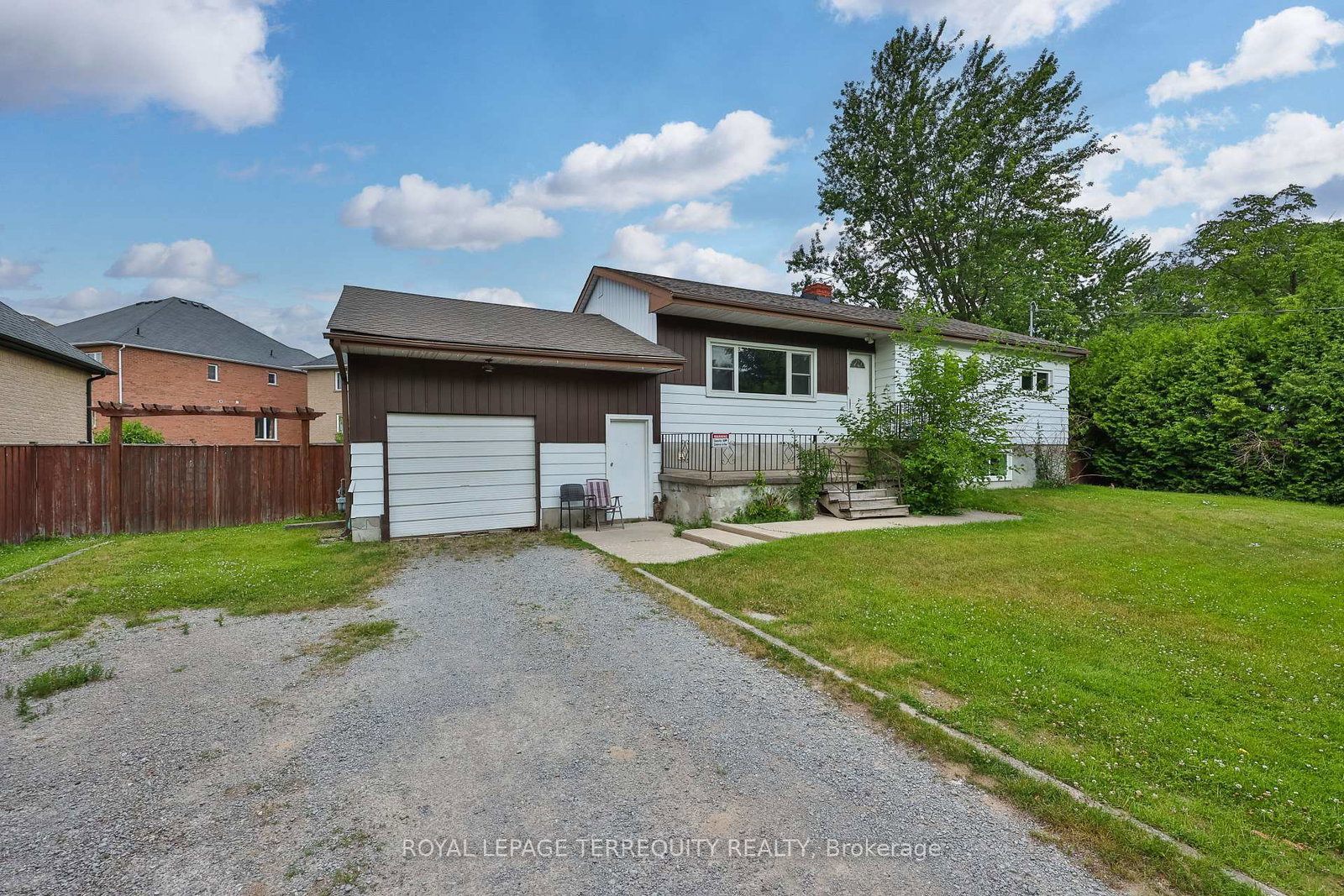 254-lakeland-crescent-richmond-hill-ontario-n13513000