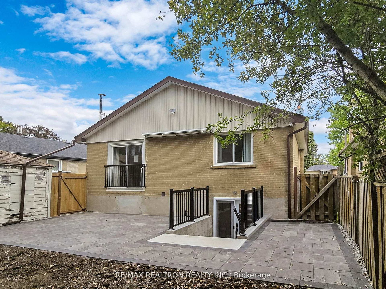 418-marybay-crescent-richmond-hill-ontario-n13513456