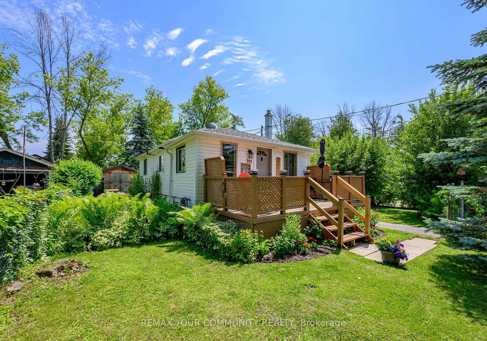 101-dunkirk-avenue-georgina-ontario-n13513562