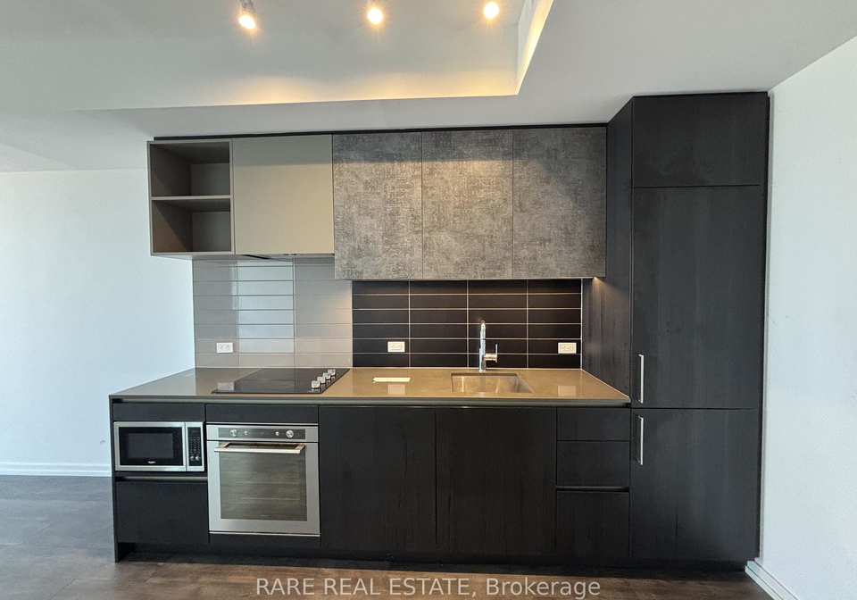 1000-portage-parkway-vaughan-ontario-n13513688