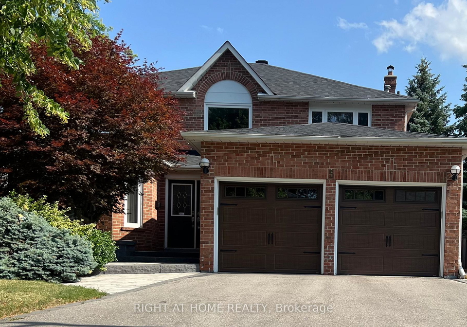 5-stave-crescent-richmond-hill-ontario-n13514276