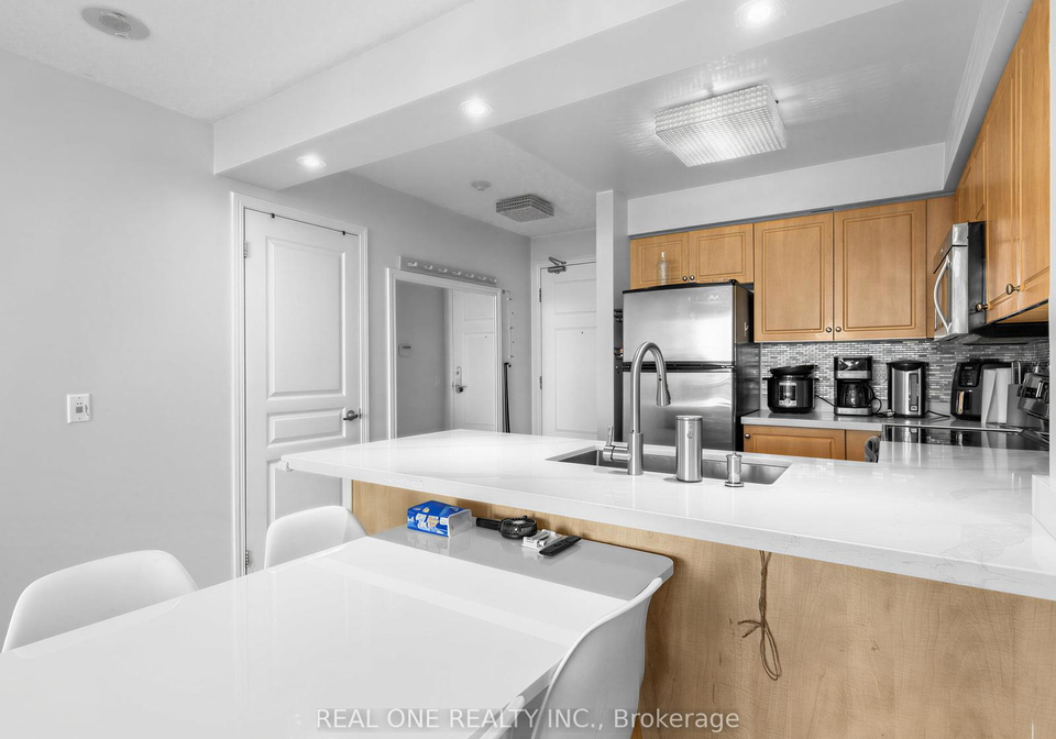 310-red-maple-road-richmond-hill-ontario-n13515276