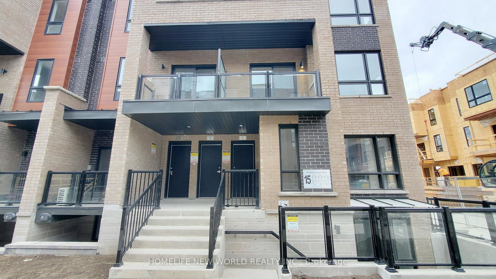 15-lytham-green-circle-newmarket-ontario-n13515830