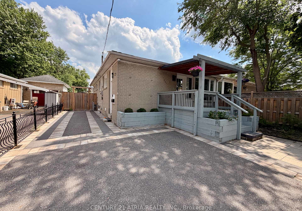 301-axminster-drive-richmond-hill-ontario-n13516478