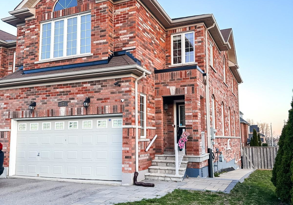47-aikenhead-avenue-richmond-hill-ontario-n13517090