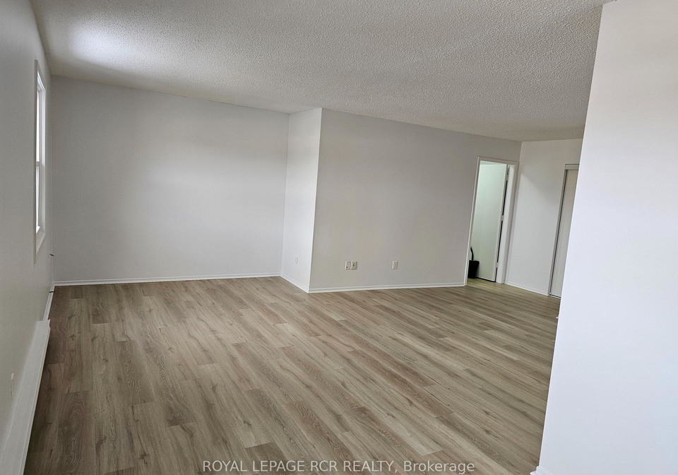 2-orchard-heights-boulevard-aurora-ontario-n13517444