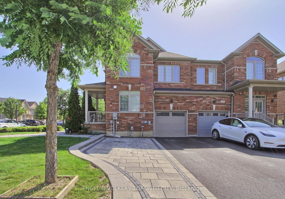 535-foxcroft-boulevard-newmarket-ontario-n13518040