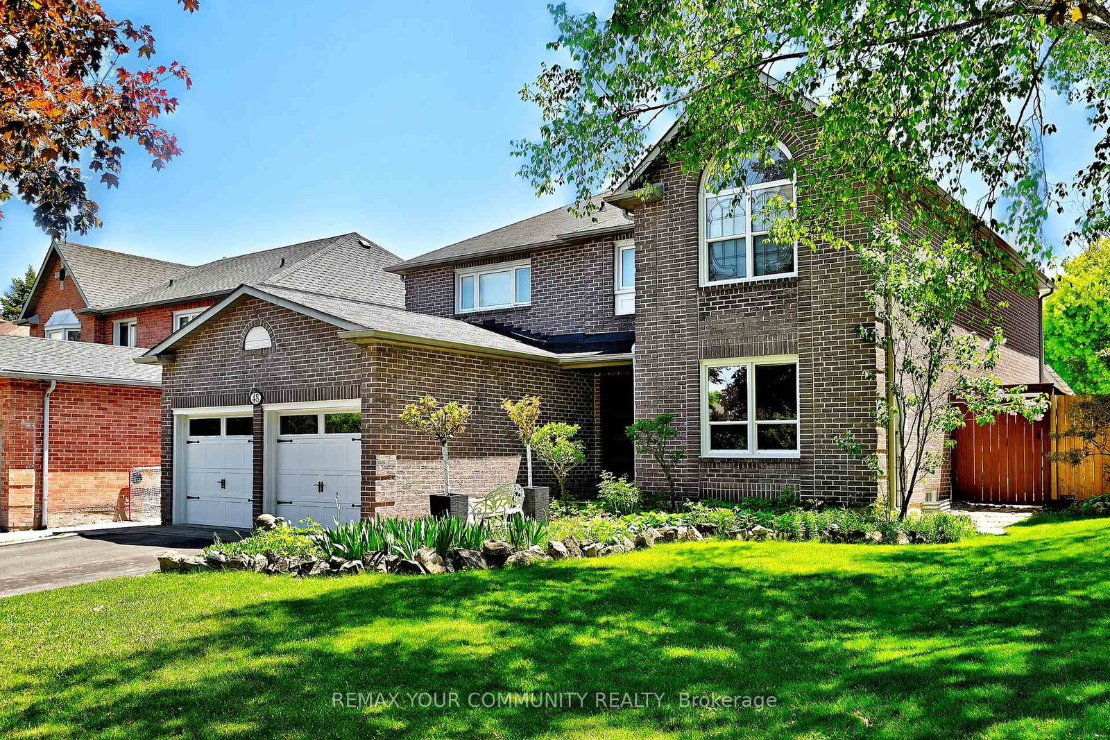 48-haskell-crescent-aurora-ontario-n13518586