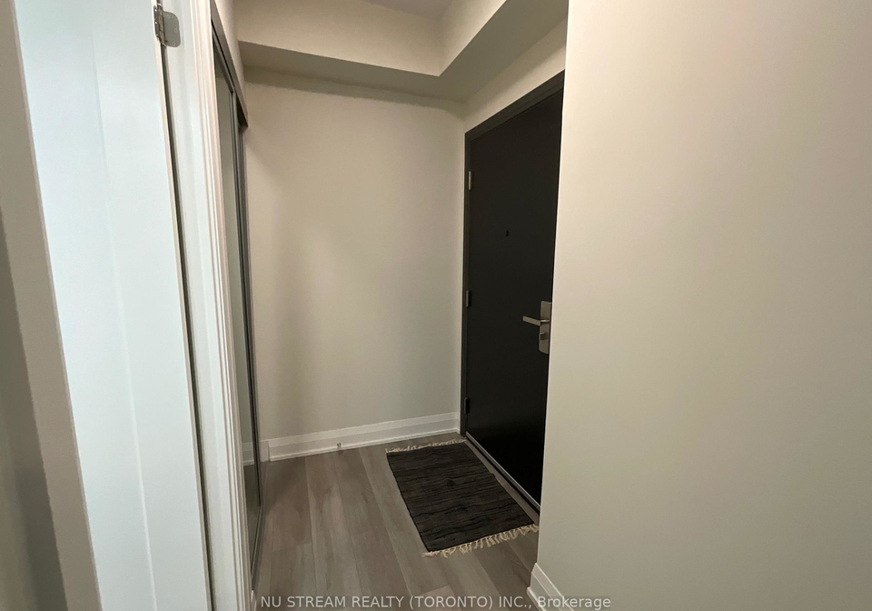 18-water-walk-drive-markham-ontario-n13520518