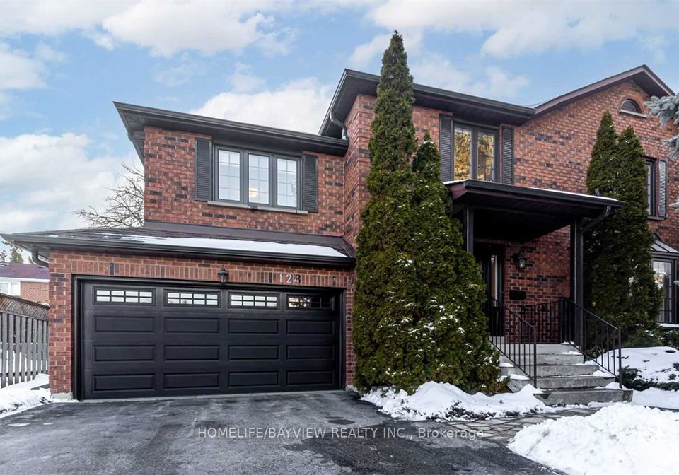 128-adam-place-newmarket-ontario-n13520902