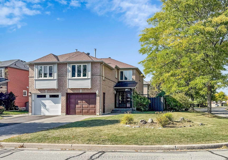 558-willowick-drive-newmarket-ontario-n13521312