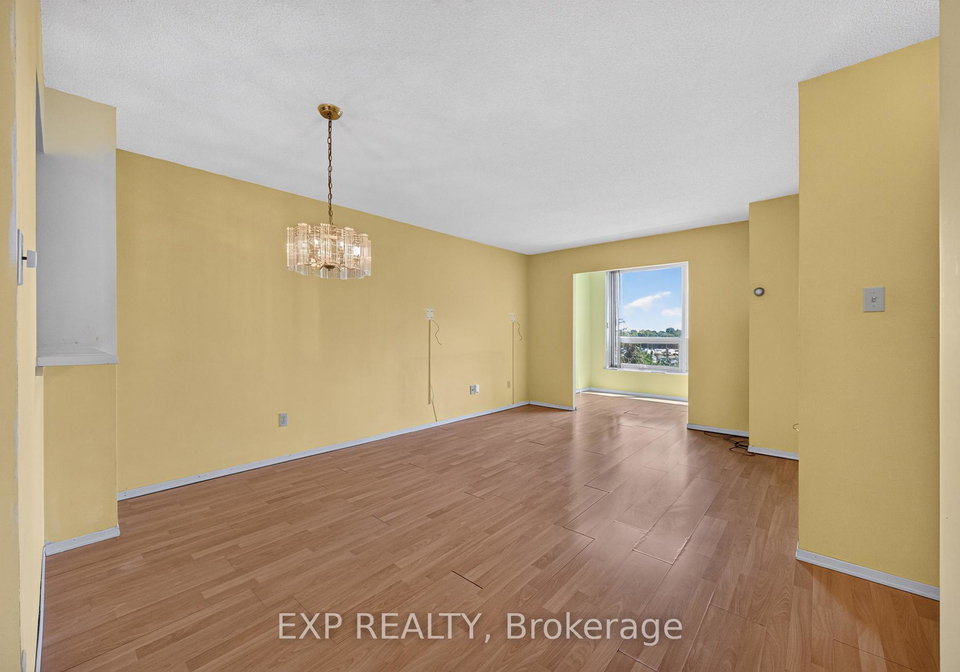 326-major-mackenzie-drive-e-richmond-hill-ontario-n13521538