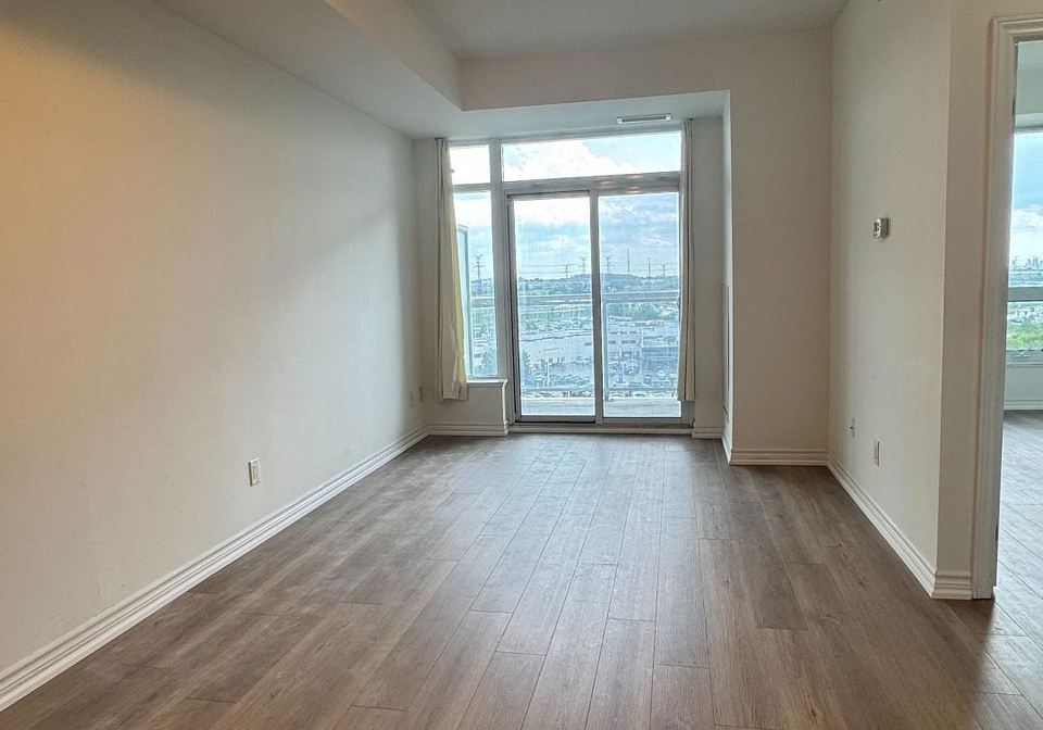 8323-kennedy-road-markham-ontario-n13522132