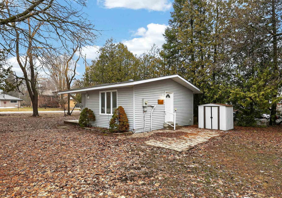 2073-kate-avenue-innisfil-ontario-n13522362