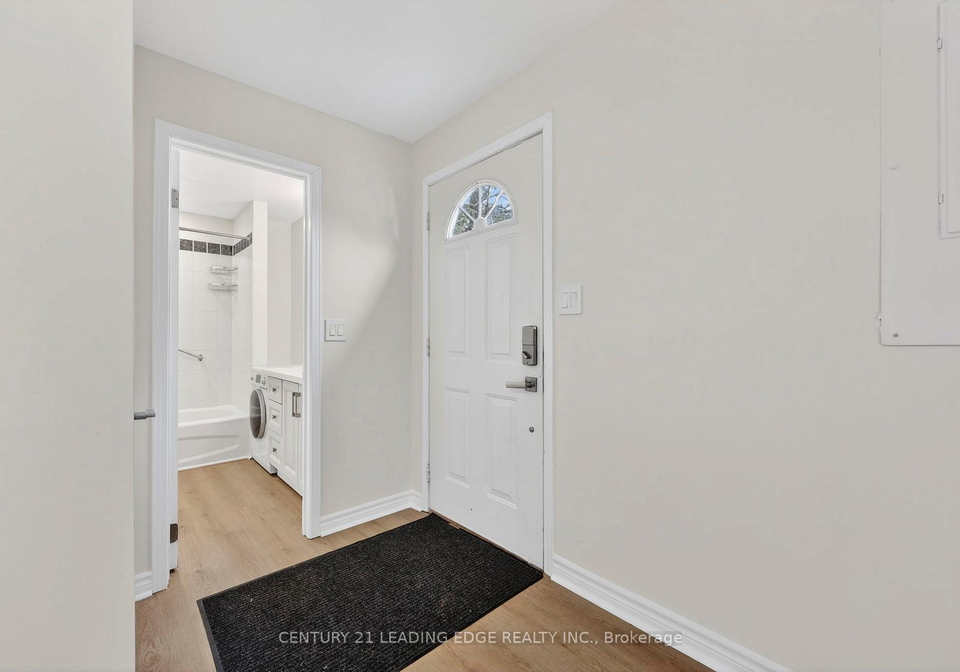 2073-kate-avenue-innisfil-ontario-n13522362