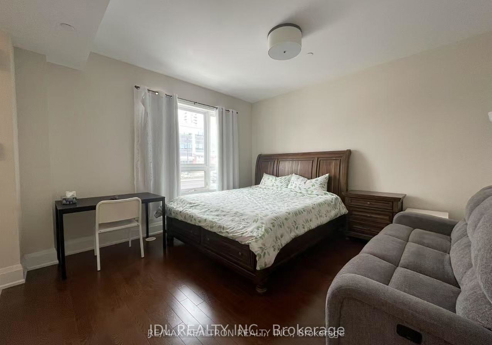 4016-highway-7-street-e-markham-ontario-n13523134