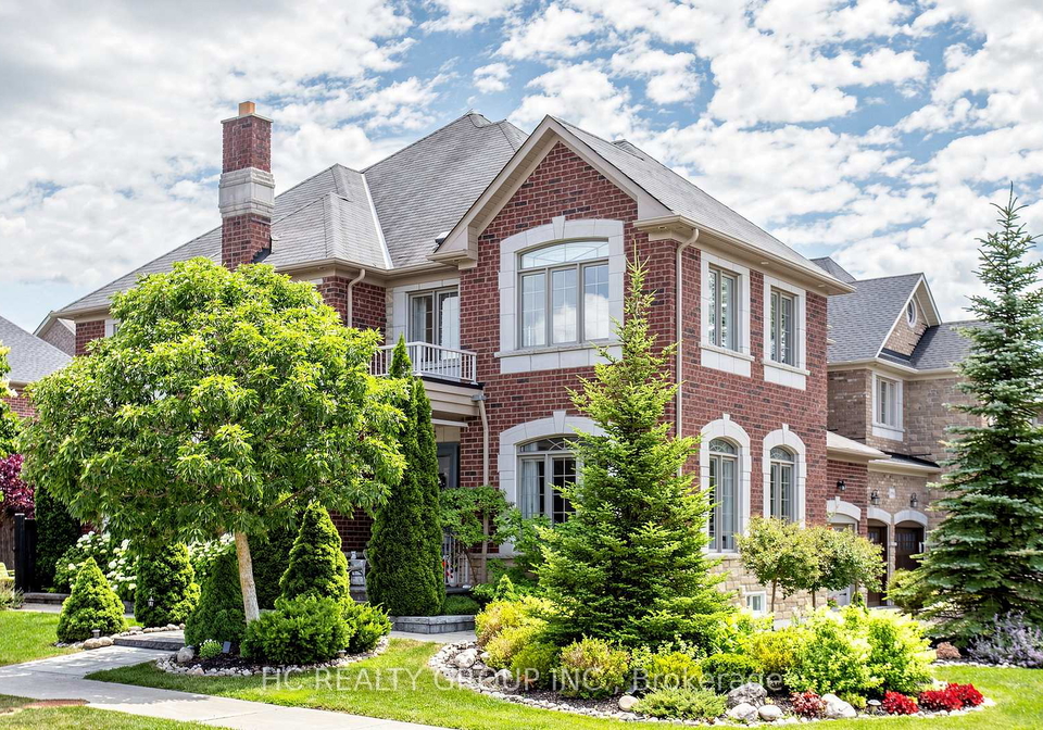1116-veterans-way-newmarket-ontario-n13523736