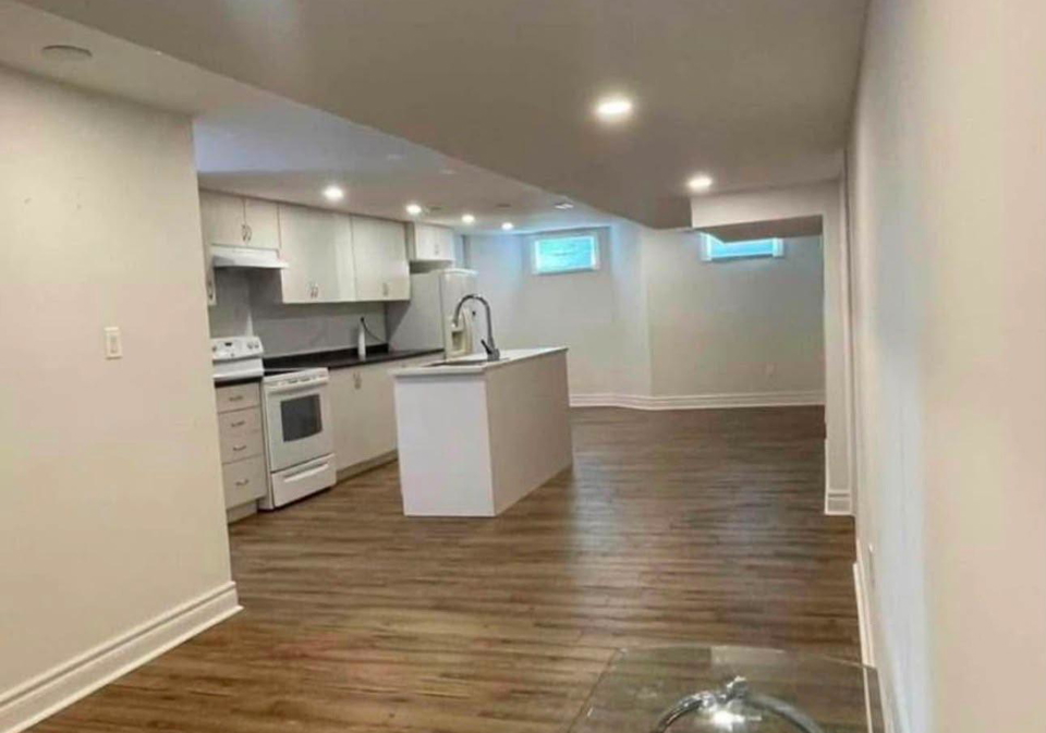 37-murdock-avenue-aurora-ontario-n13523790