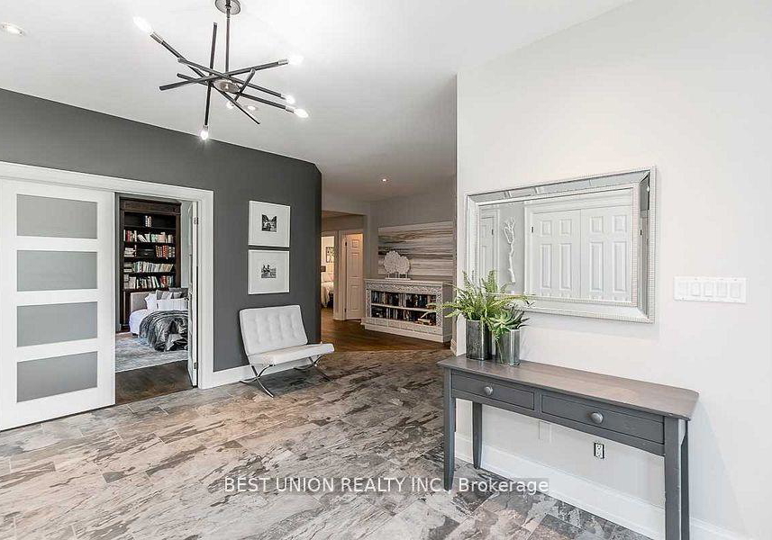 8-shangri-la-lane-georgina-ontario-n13524222
