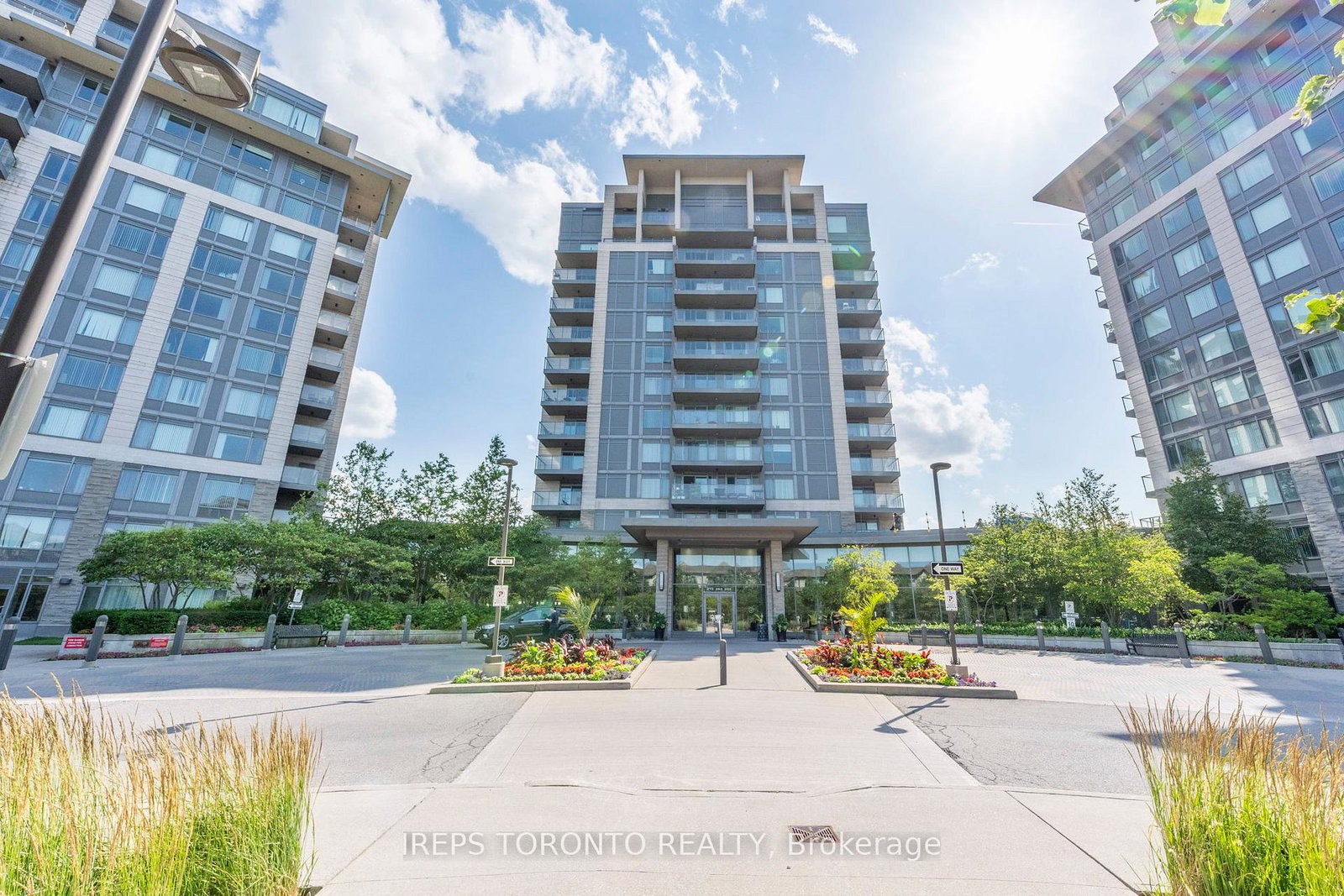 233-south-park-road-markham-ontario-n13524322